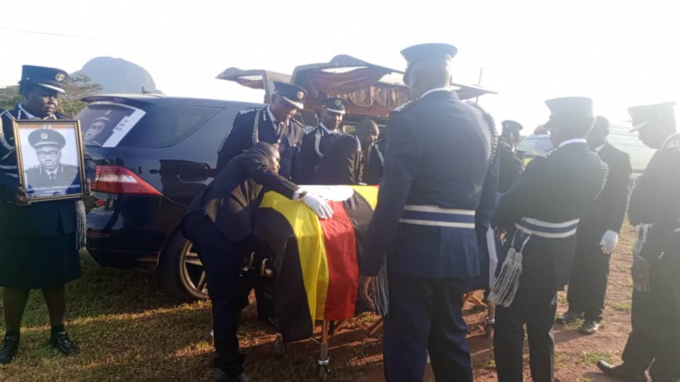 Former IGP  Okoth Ogolla’s body arrives in Tororo ahead of burial