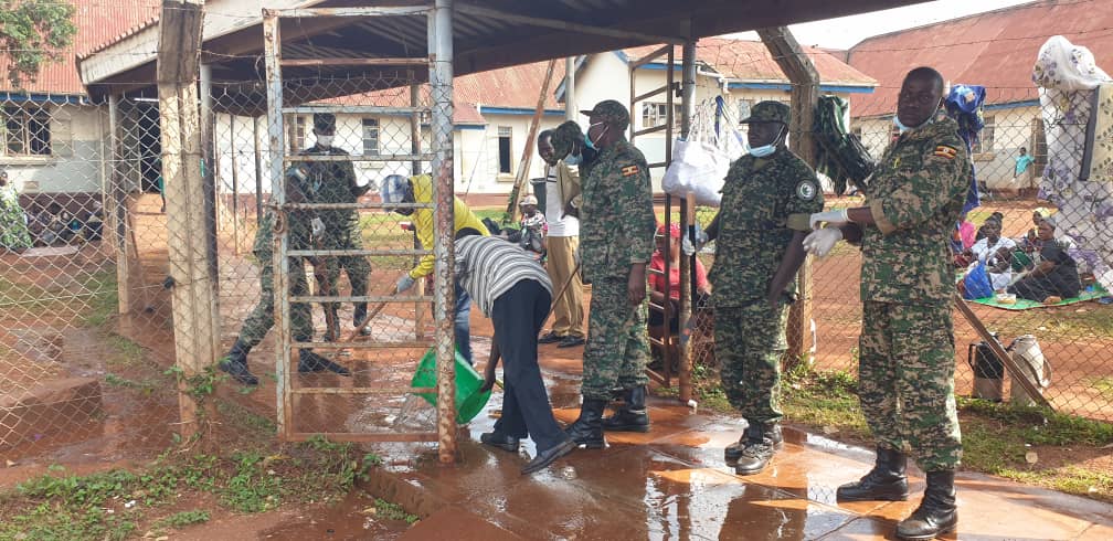 UPDF Conducts Cleanup at Jinja Hospital Ahead of Tarehe Sita Celebrations