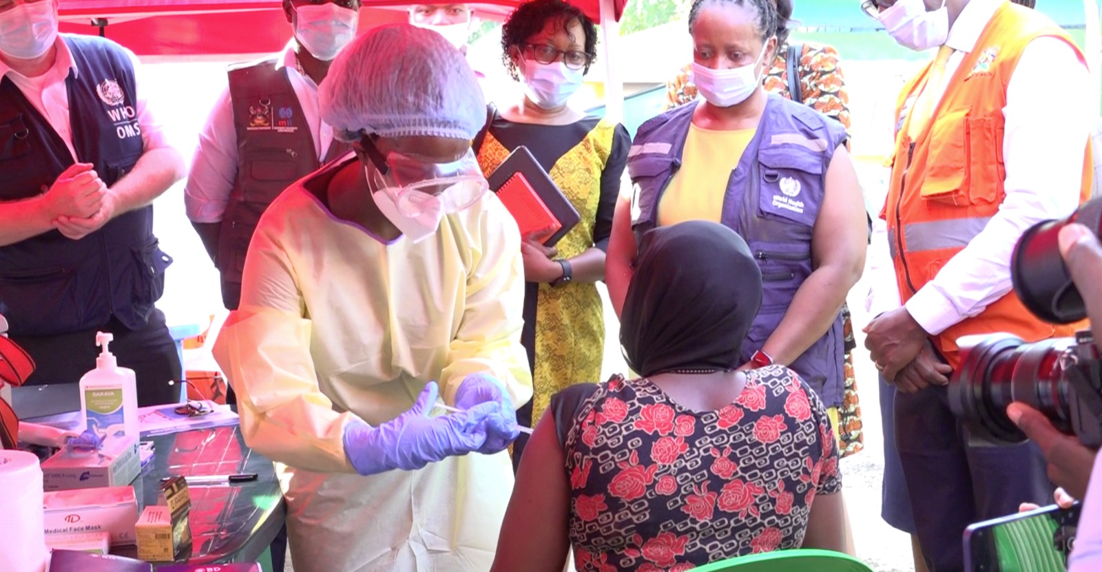 Uganda Launches Ebola Vaccine Trial After Nurse's Death