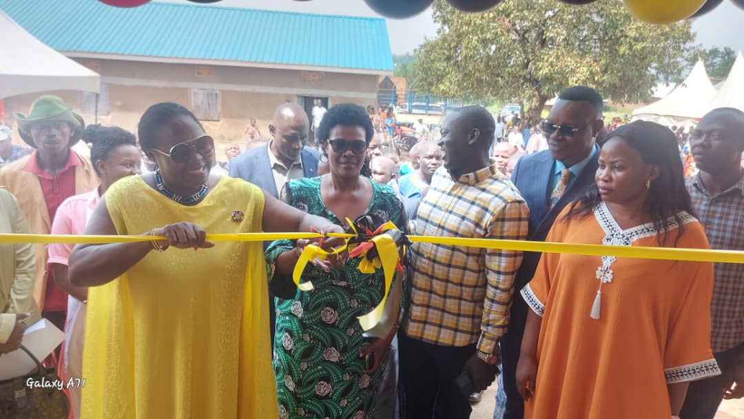 Bugiri Residents Ask MP Silwanyi for New Toilet 