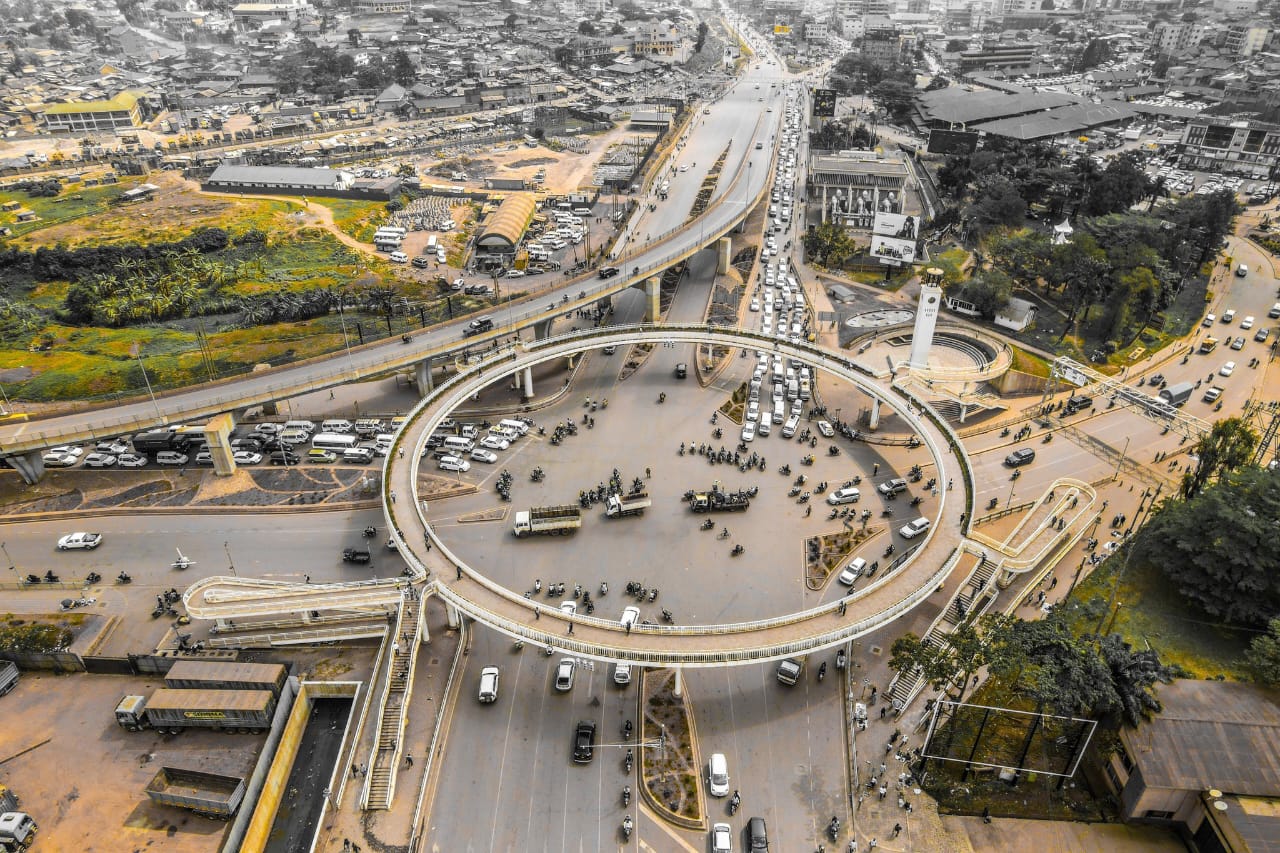Works Ministry hands over Kampala flyover to KCCA for operation