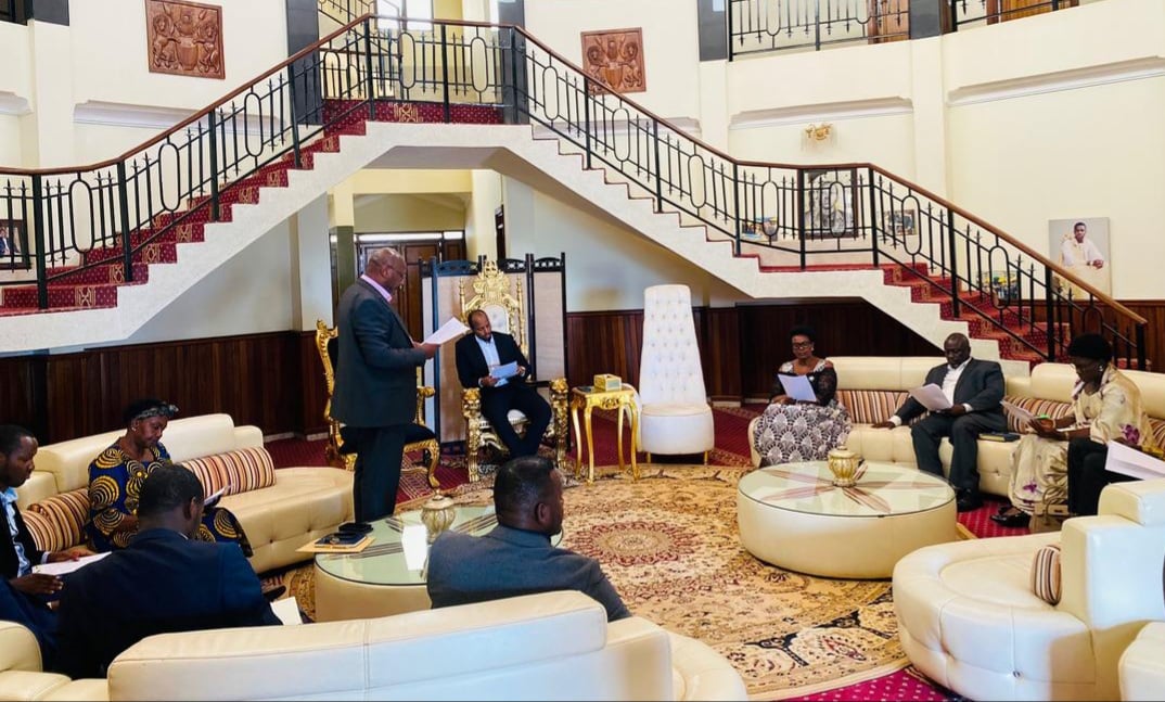 King Oyo meets Tooro MPs