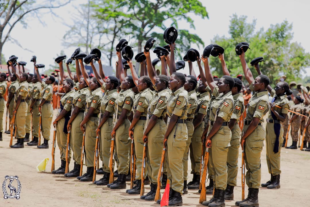 Police to recruit 10,000 probationer constables