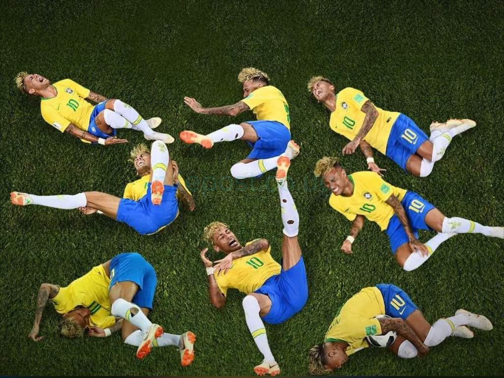Ref duped by Neymar play-acting, Mexico coach says