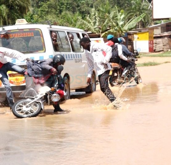 Museveni on why public transport in 40 border districts will not resume for three more weeks