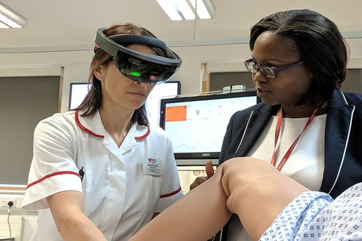 Midwifery students start using augmented technology to improve clinical skills