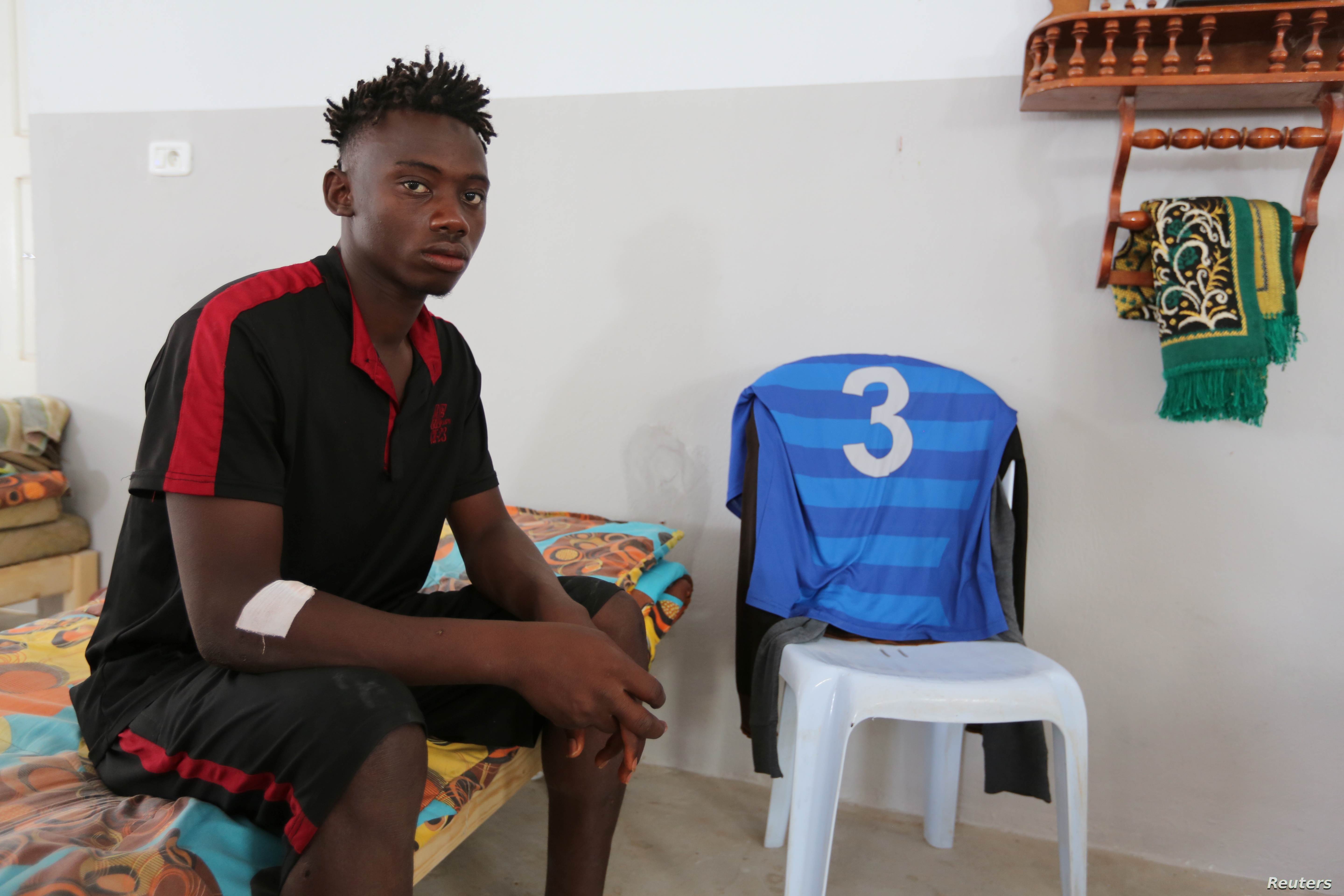 Toll in migrant boat accident off Tunisia rises to 82