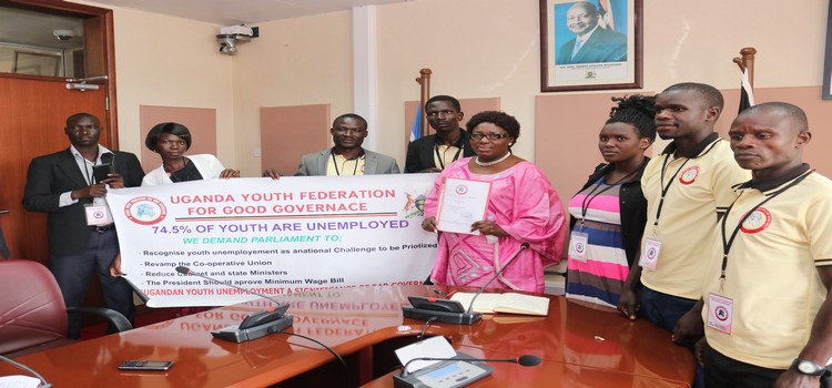 Youth want unemployment to be considered a matter of national importance