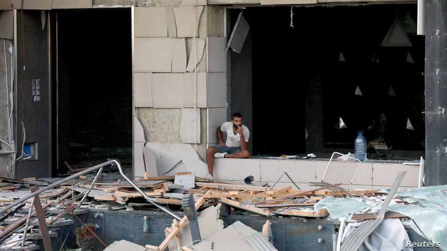 Death toll tops 100 in Beirut blast