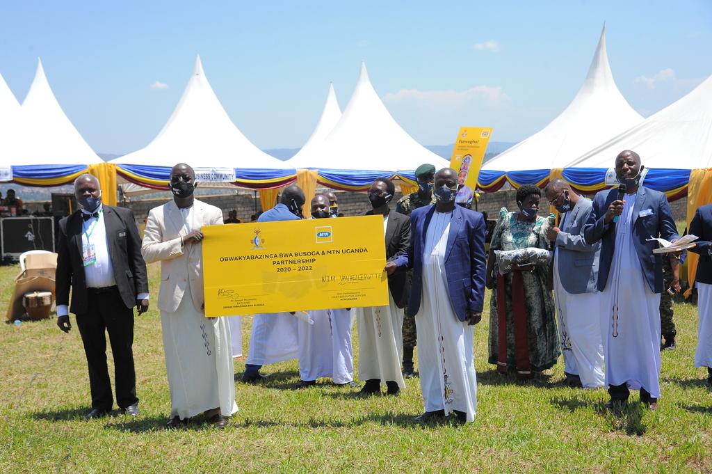 MTN Uganda signs partnership with Obwa Kyabazinga Bwa Busoga