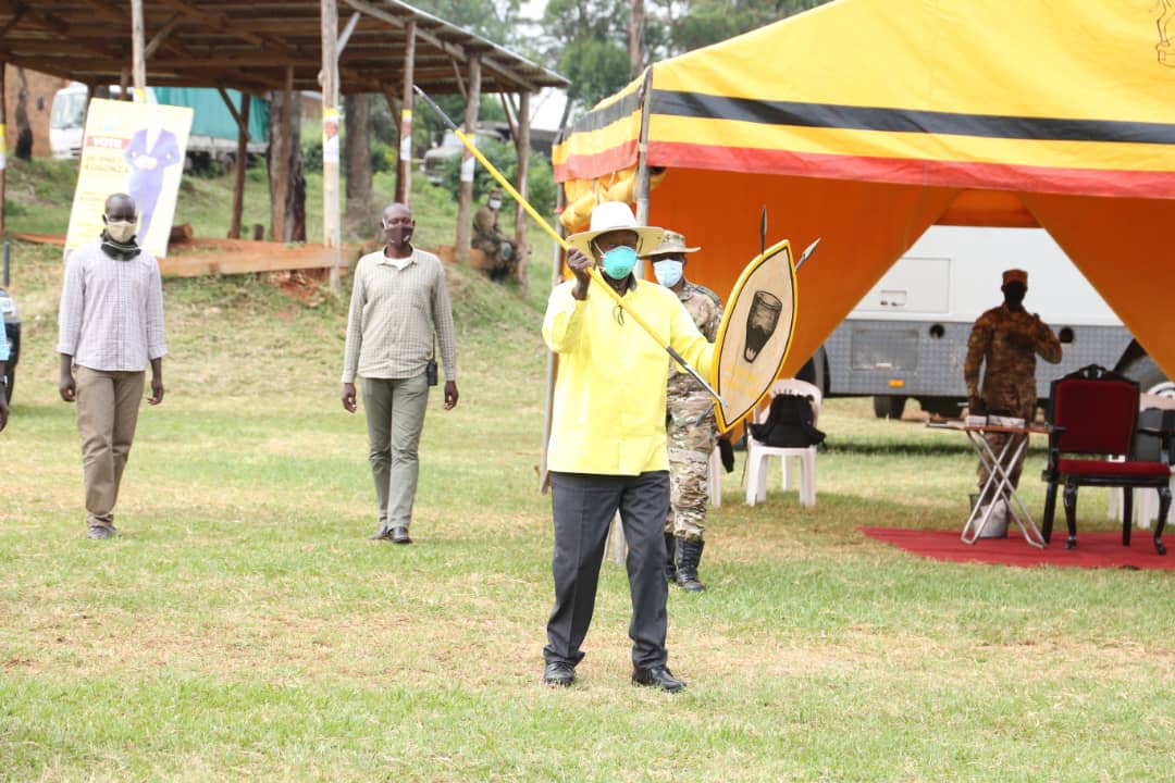 Museveni named ‘Akiiki’ as he campaigns in Bunyoro