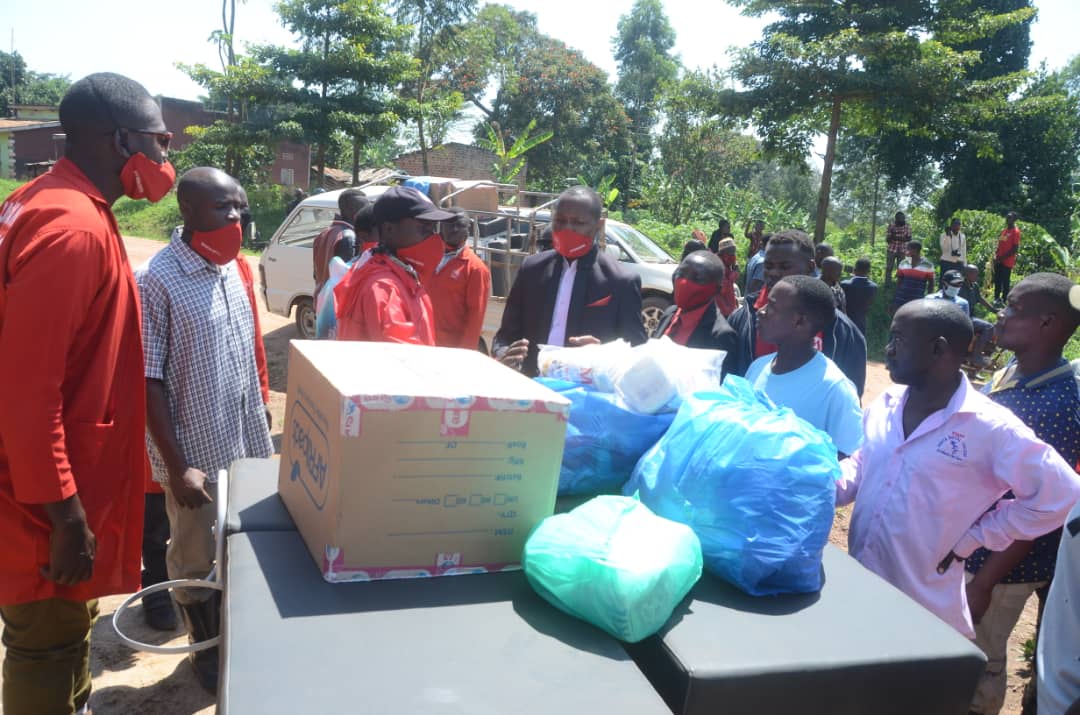 Barbie Kyagulanyi, NUP MPs teargassed in Nakaseke