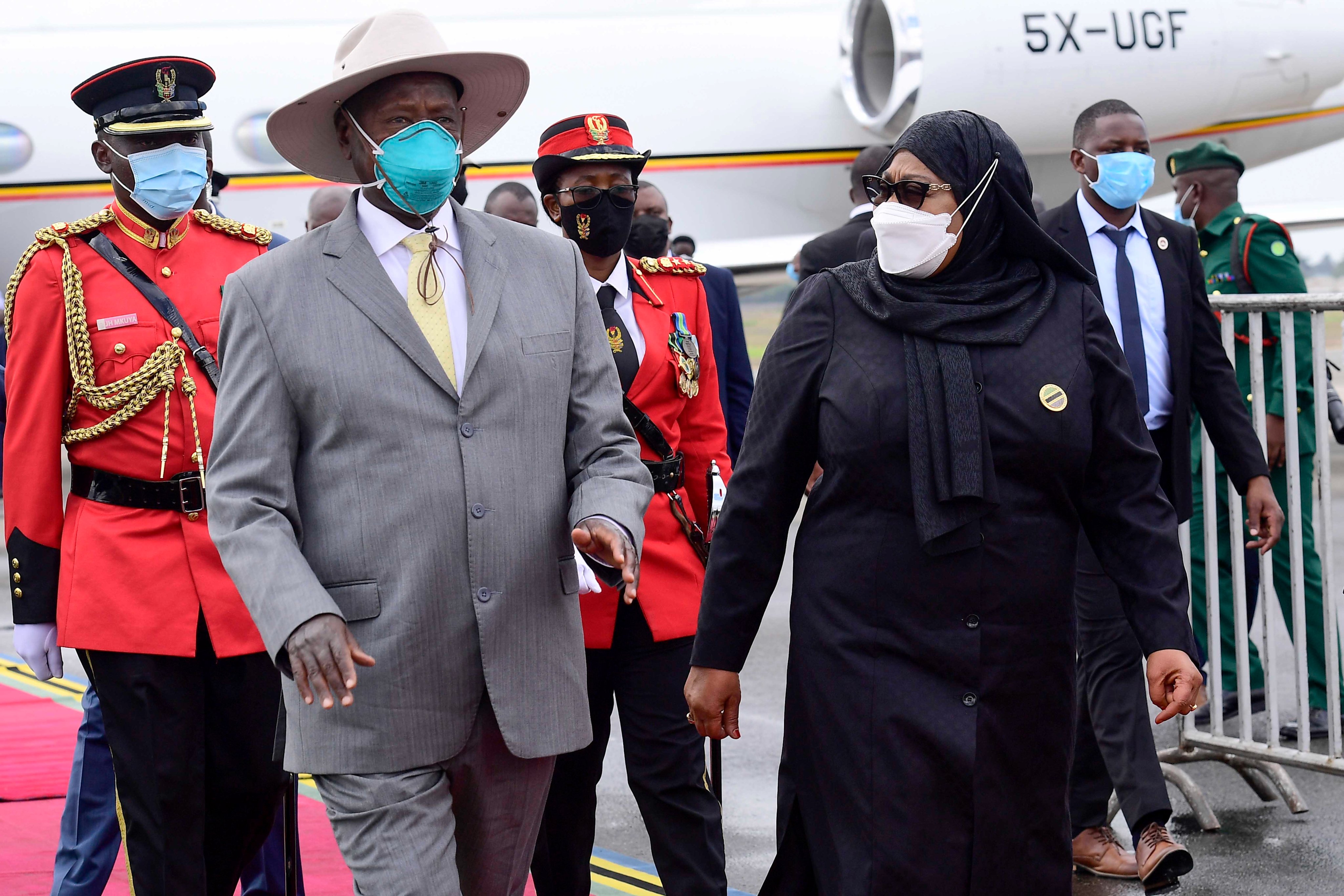 Museveni in Tanzania for oil and gas symposium