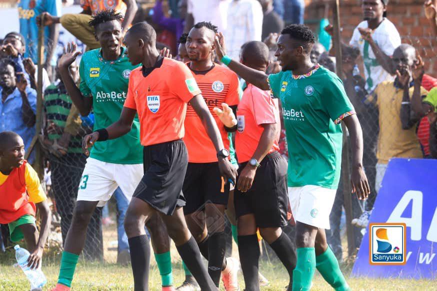 Onduparaka, Okocha and referee Madanda admonished for violence in abandoned game