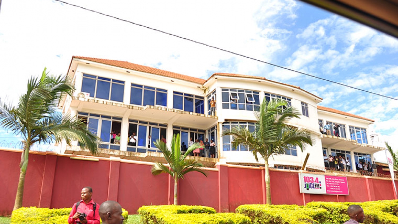 Red Pepper on the brink after offices are advertised for sale over debts