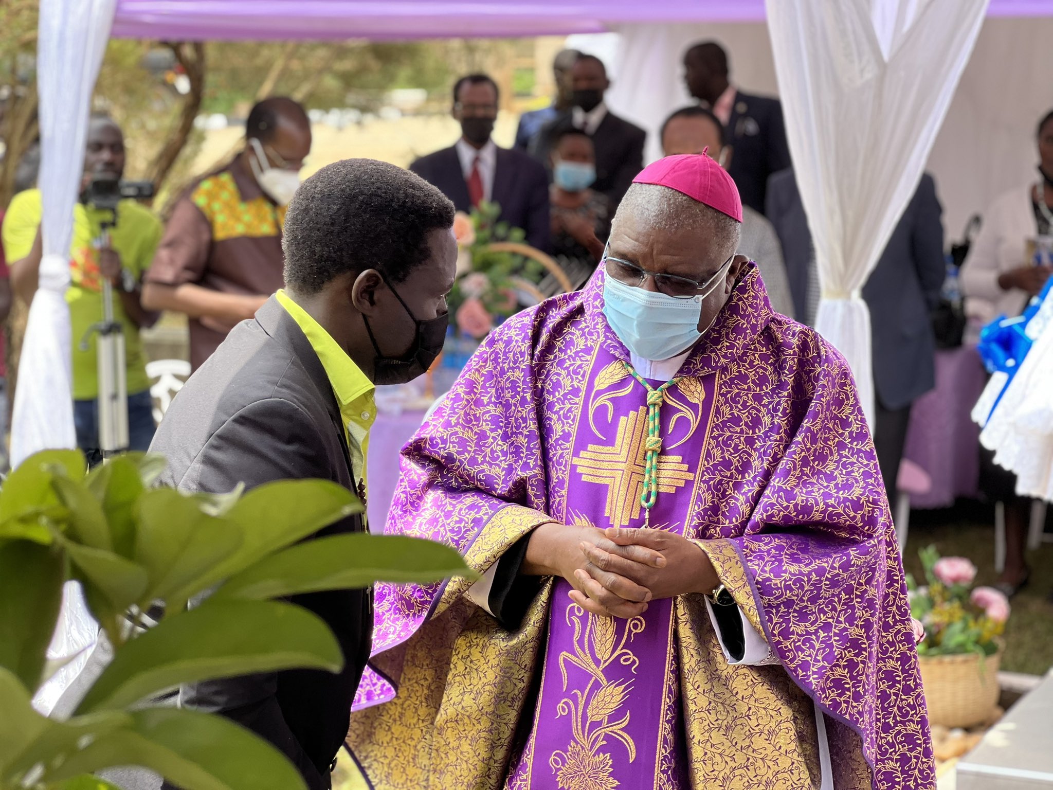 Archbishop Ssemogerere rallies support for Ssenfuka’s cancer, diabetes herbal treatment
