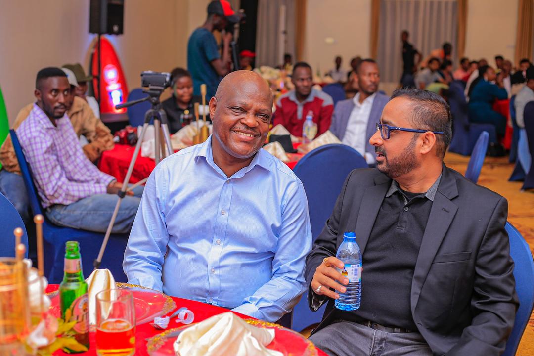 Plascon treats Mbarara dealers to dinner, thanks them for the support