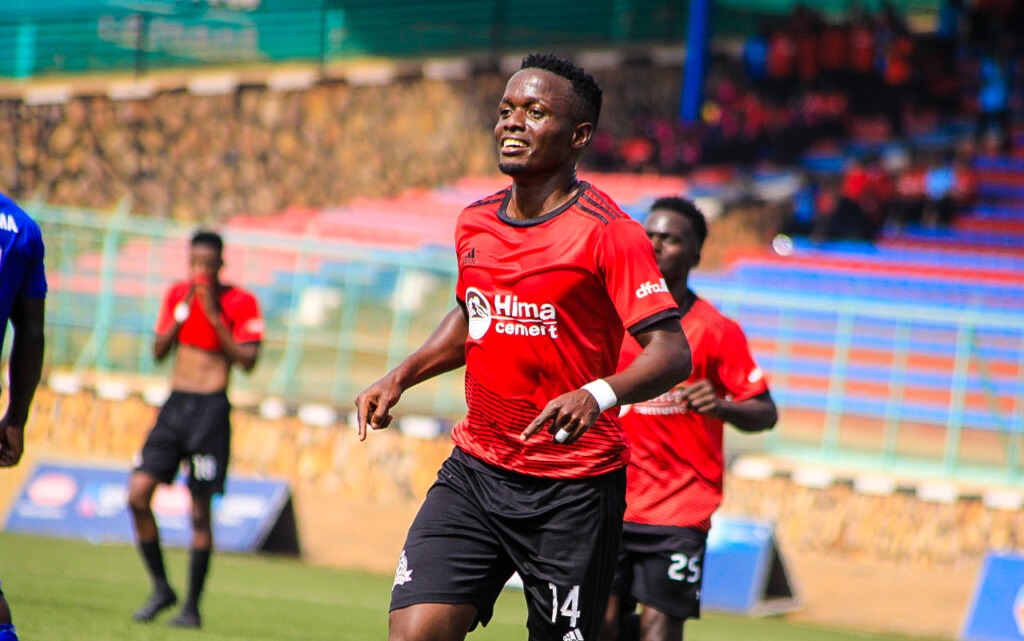 Stanbic Uganda Cup: Mucureezi, Karisa help give Vipers first-leg advantage