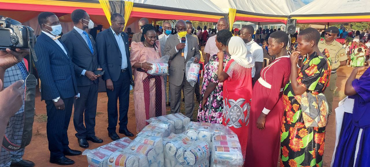 Kaliro: 300 pregnant women receive free mama kits 