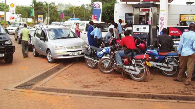 “Fill your tank; the worst is yet to come” experts warn of looming fuel crisis