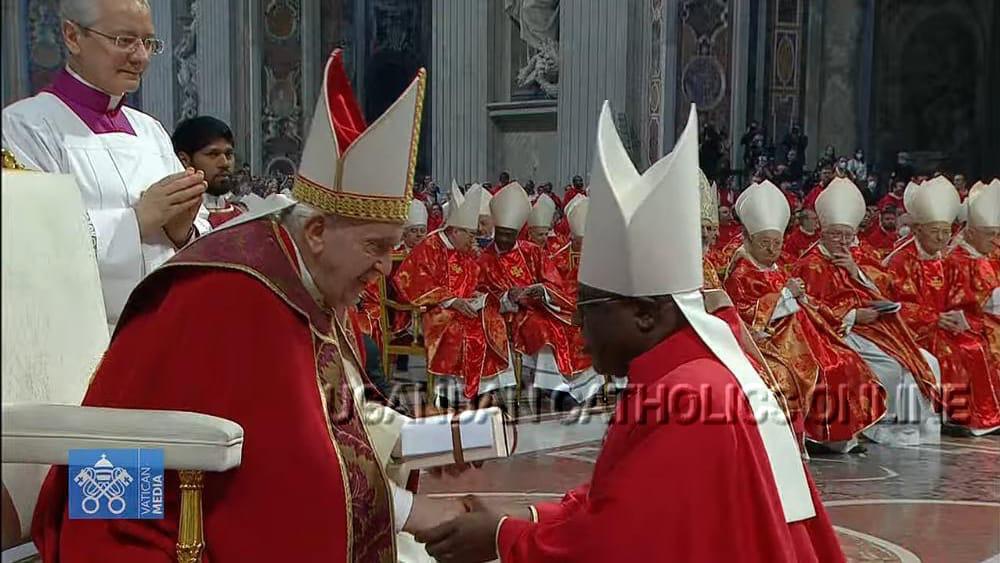 Archbishop Ssemogerere receives pallium from Pope Francis