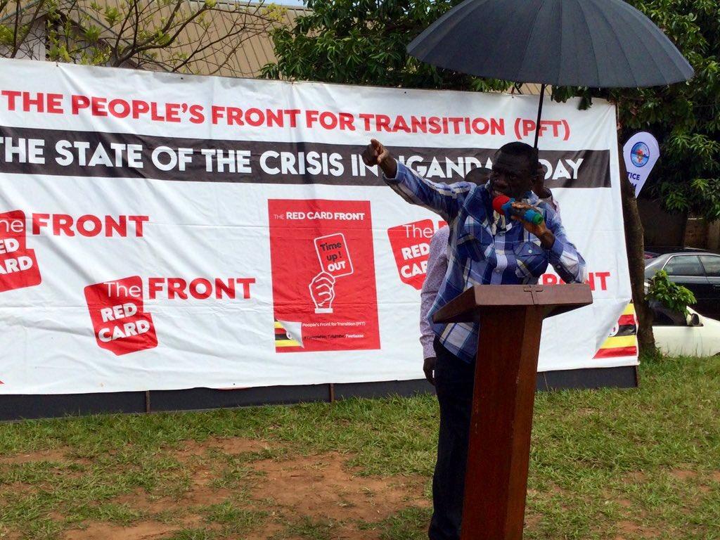 Besigye: "Does Uganda need all the 82 ministers?"