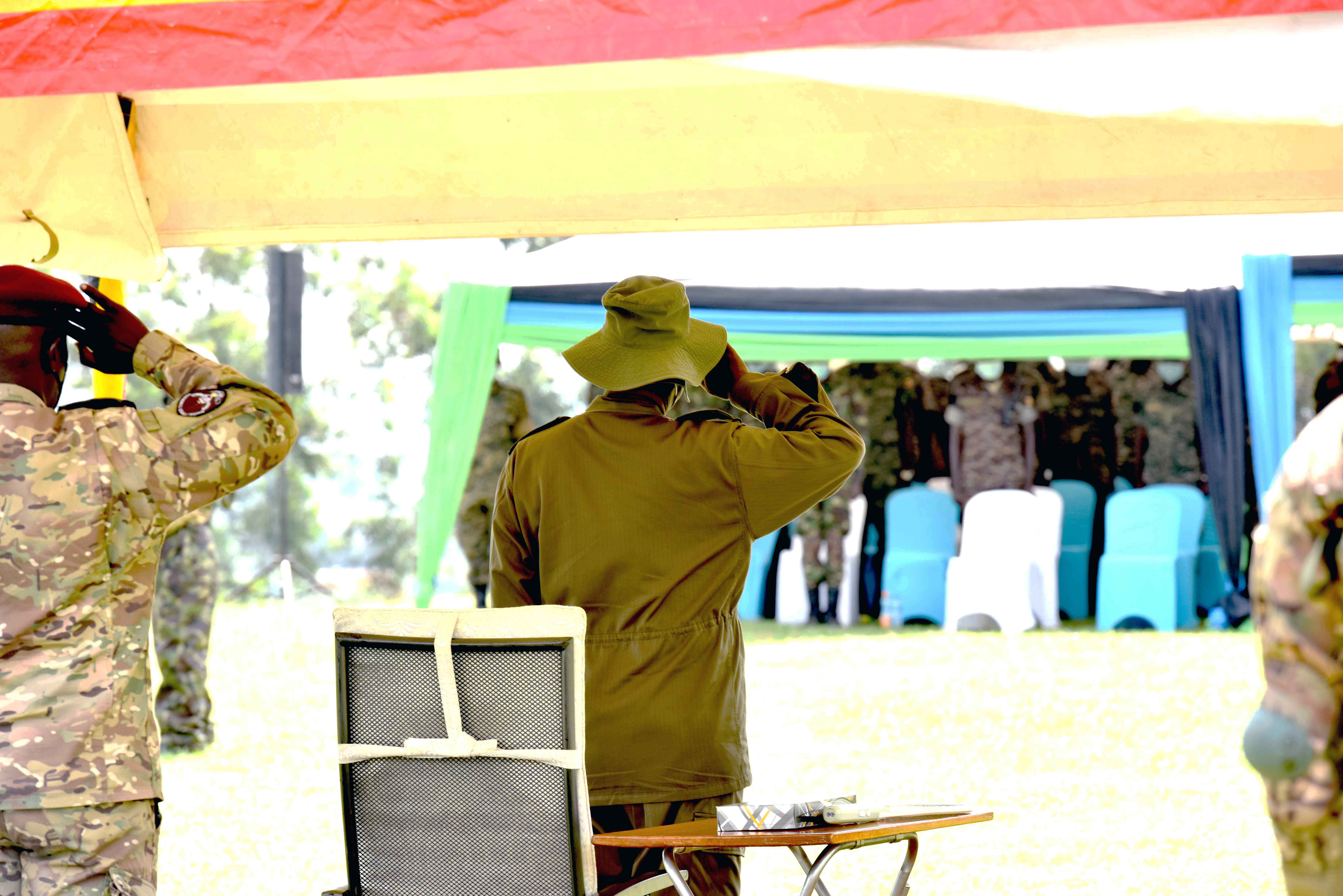 Museveni travels to Fort Portal to thank soldiers for the DRC operation