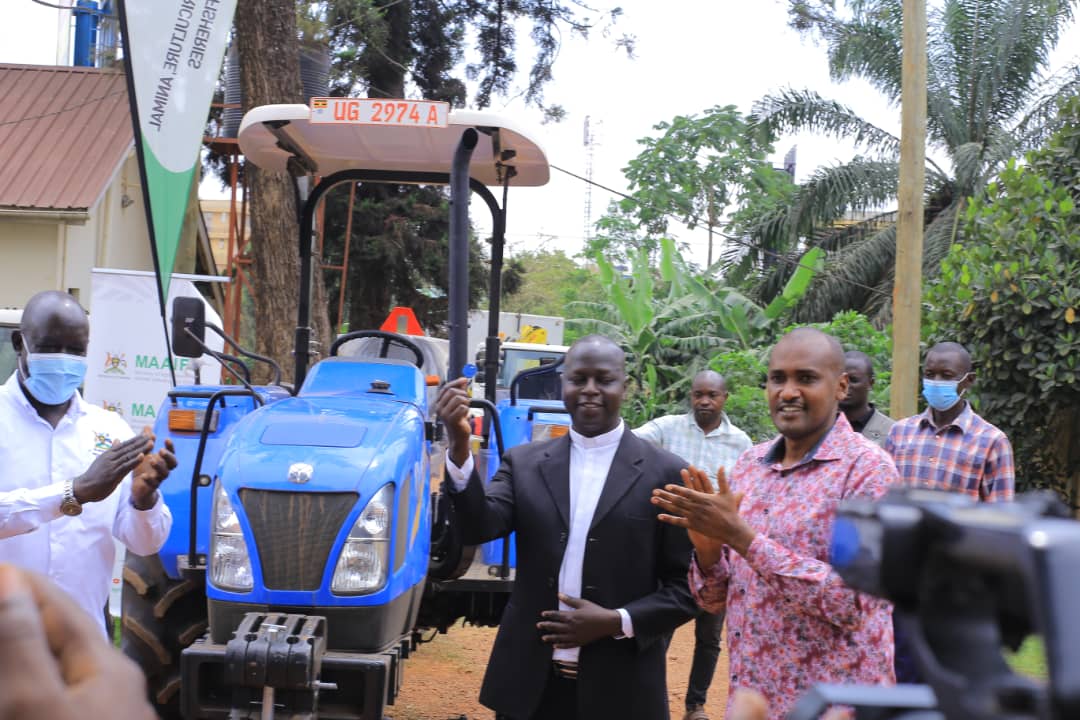 Agriculture Ministry donates shs140m tractor to Soroti Catholic Diocese
