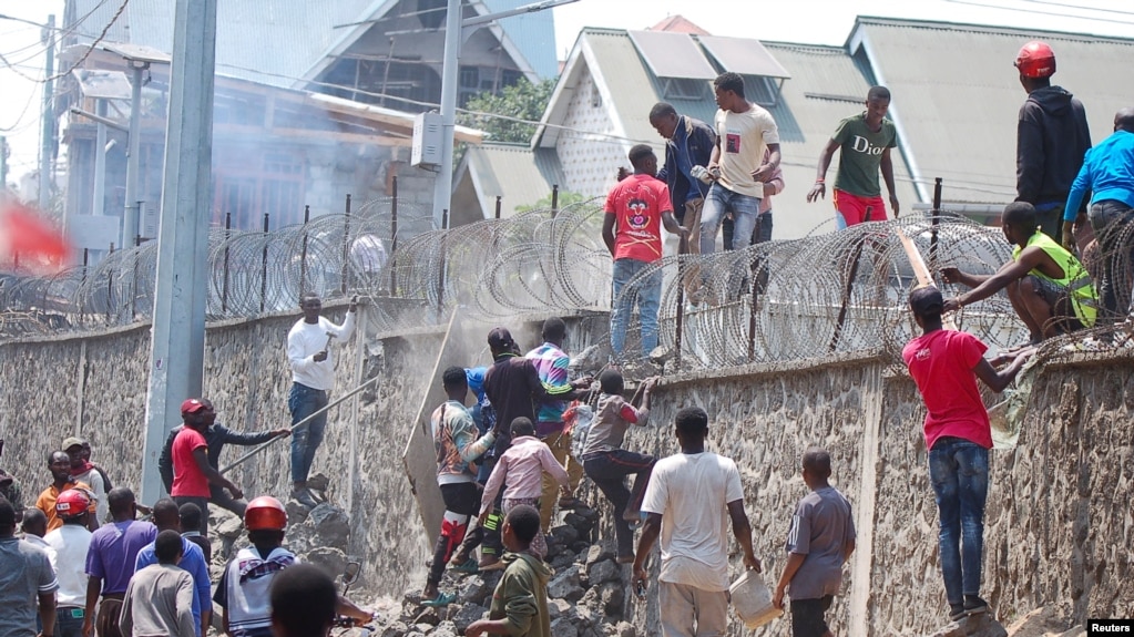 UN peacekeepers, Congolese civilians killed in violent protests