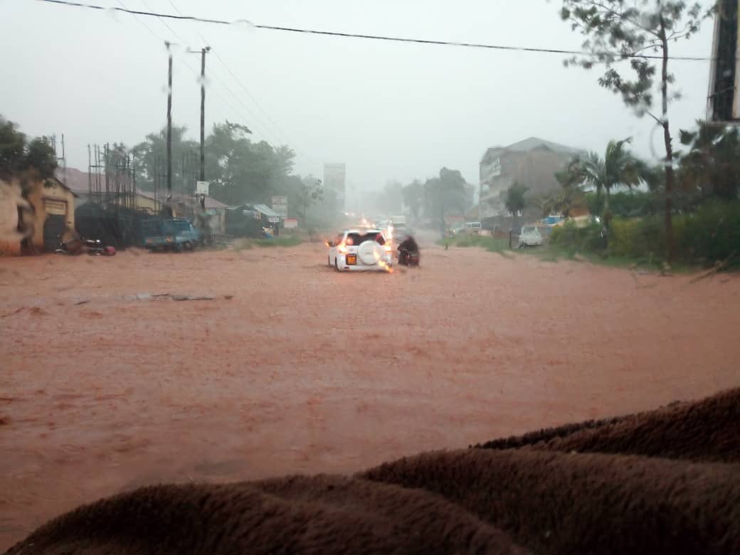 Entebbe road flooding will end, says Chinese contractor