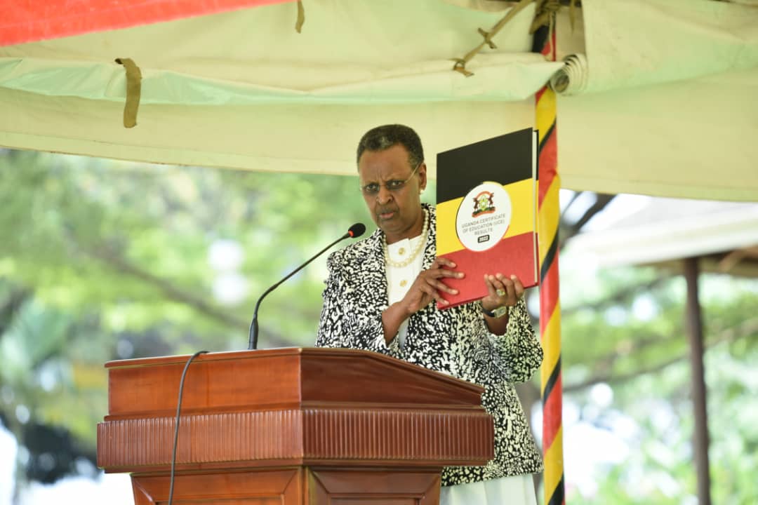 15,756 candidates fail 2022 UCE exams