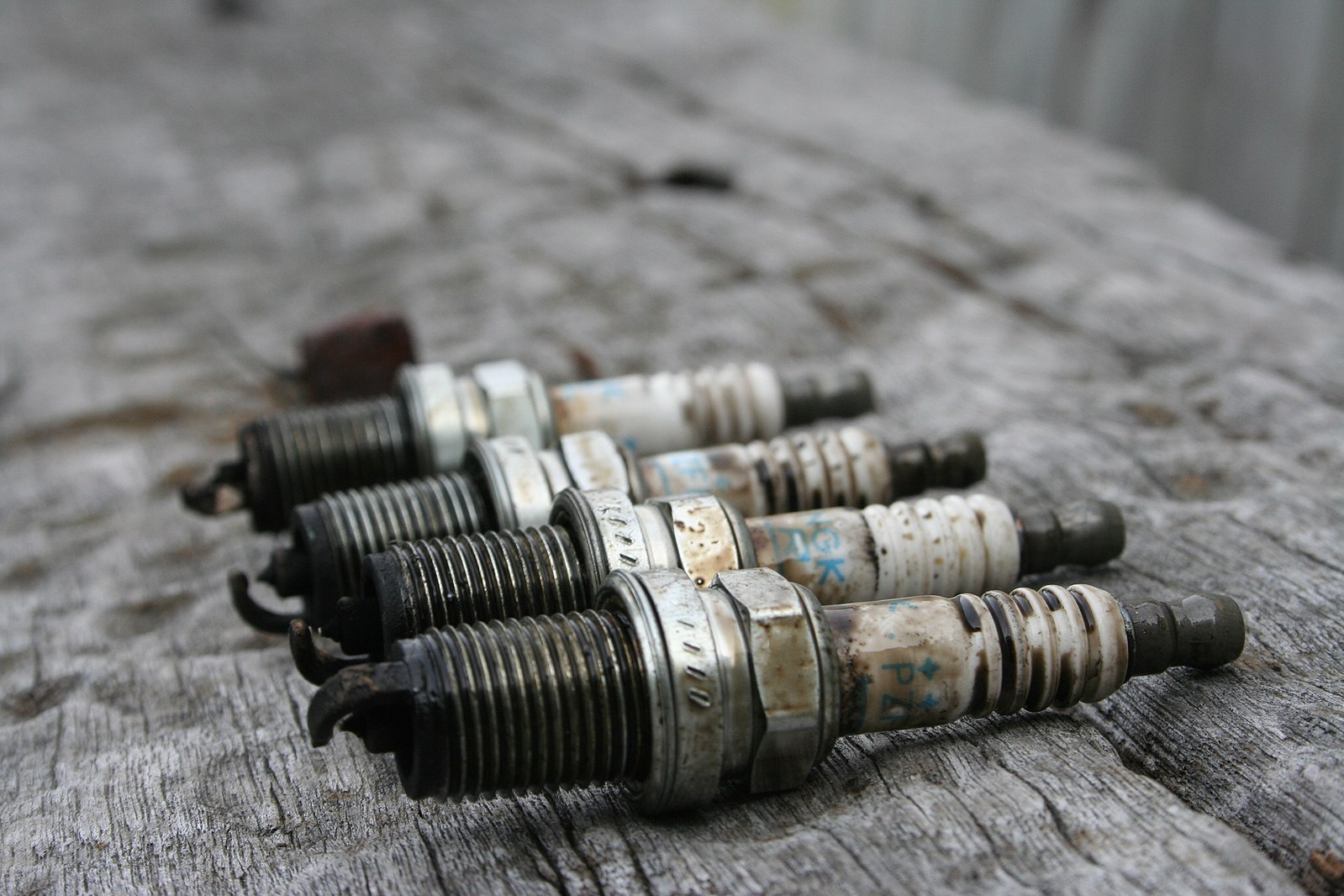 Five signs of a bad spark plug