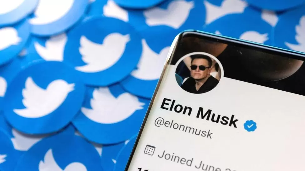 Elon Musk announces plan to drop Twitter bird logo for X