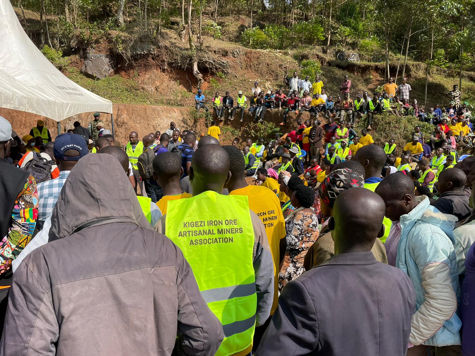 Gov’t delegation visits Rubanda iron ore mines to resolve long standing dispute