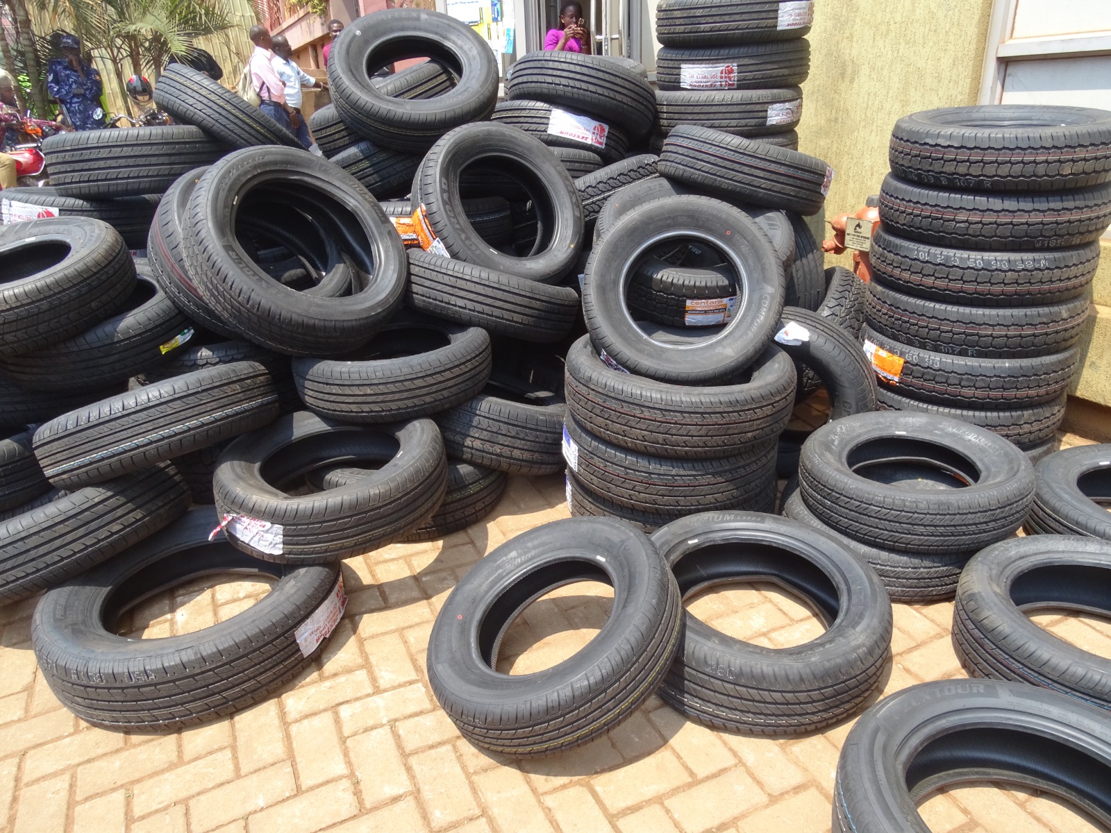 Authorities crack down on dangerous tyres in Kampala