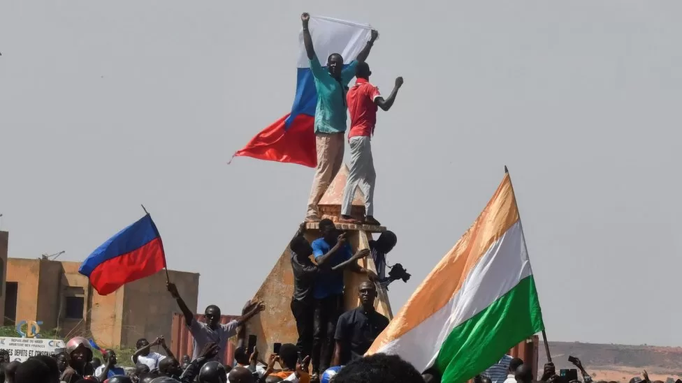 Niger turns back on France, welcomes Russia, after coup
