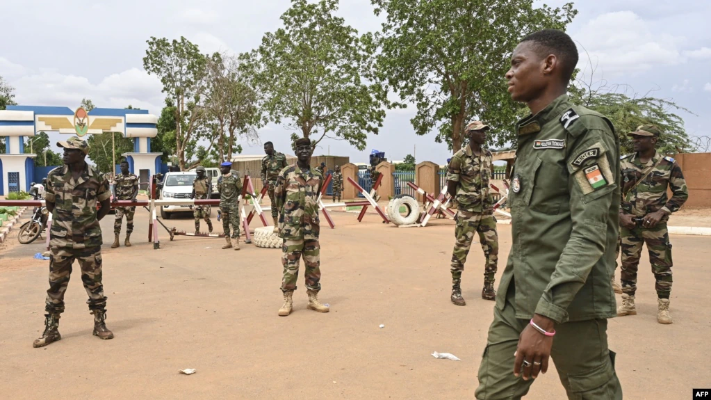 Tensions on high as Niger braces for attack from ECOWAS