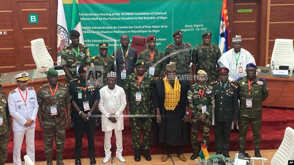 Niger intervention plan ready, military chiefs say
