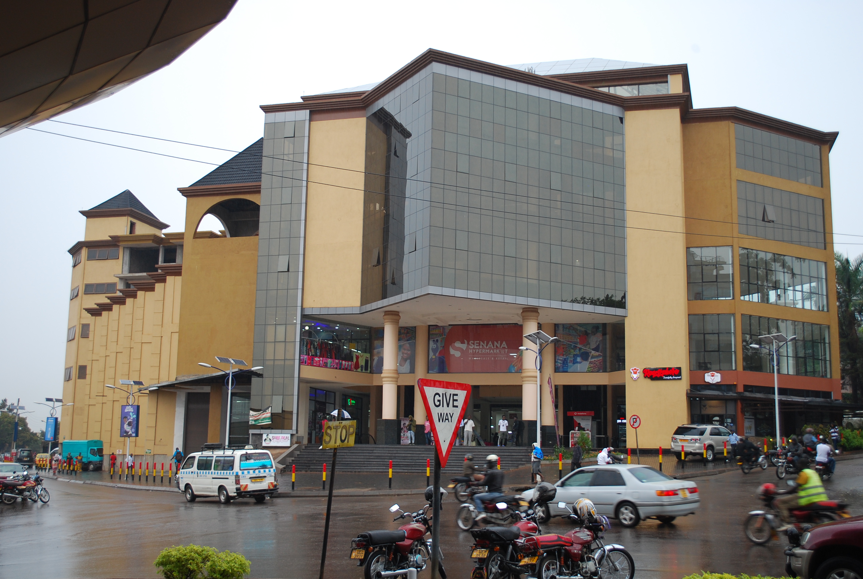 UNBS  explains closure of  Senana supermarket