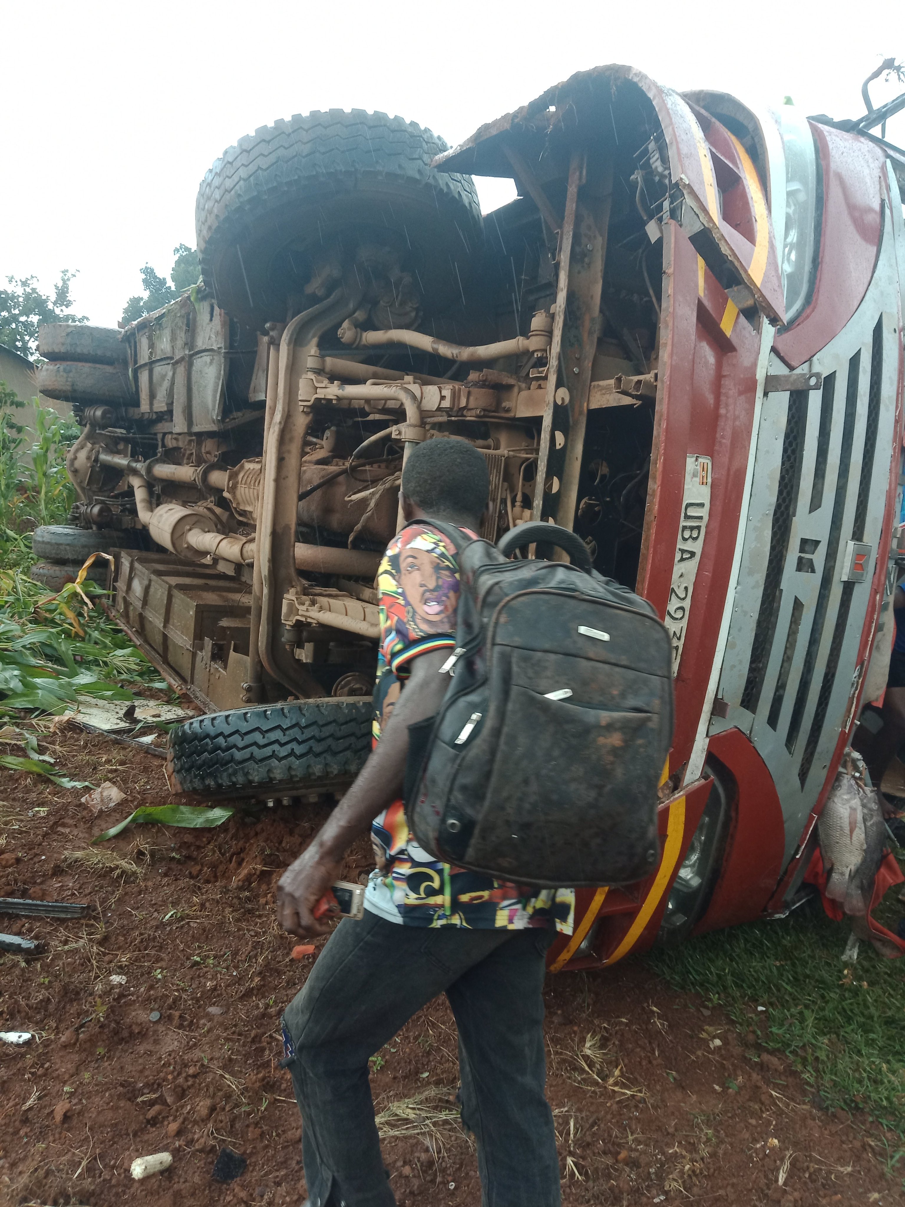 One killed, scores injured as bus overturns on Kampala–Masaka Highway