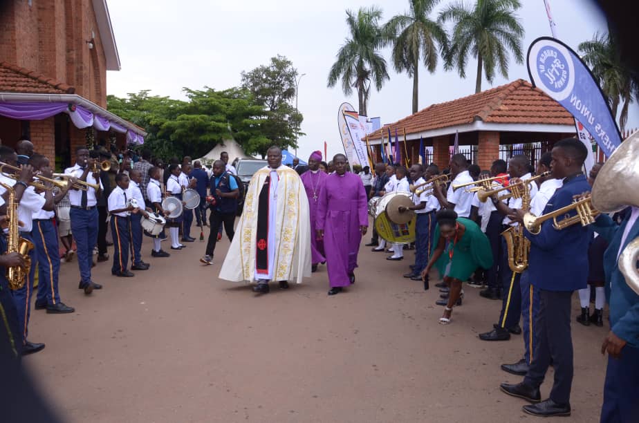 Reverend Moses Banja consecrated as the new Bishop of Namirembe Diocese