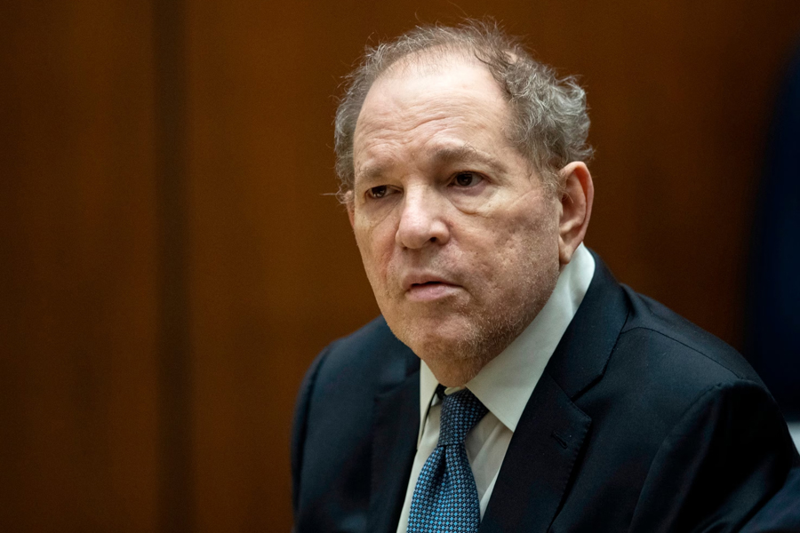 Featured image for Harvey Weinstein's 2020 rape conviction overturned by New York court