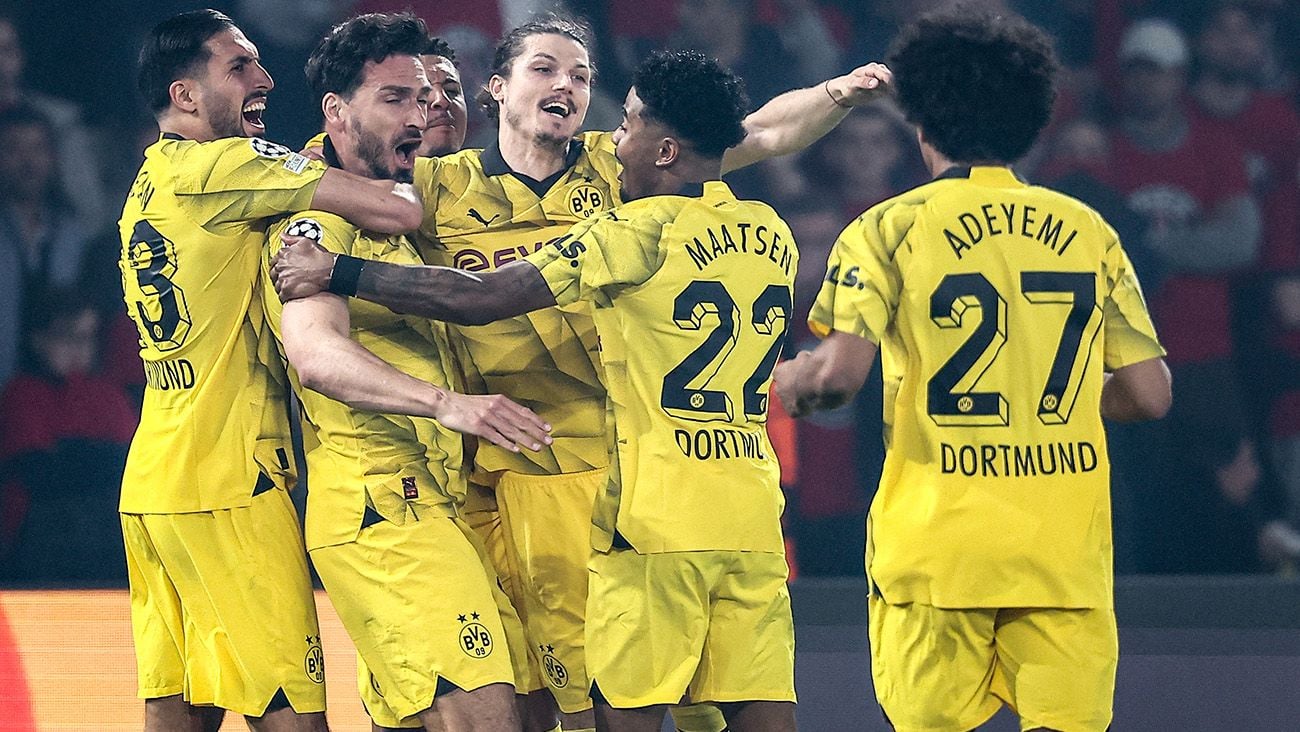 Featured image for Dortmund beat PSG to reach Champions League final