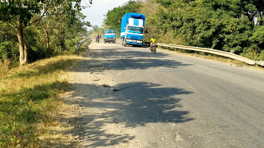 Featured image for Travellers Decry Rising Highway Robberies Along Arua-Nebbi Road