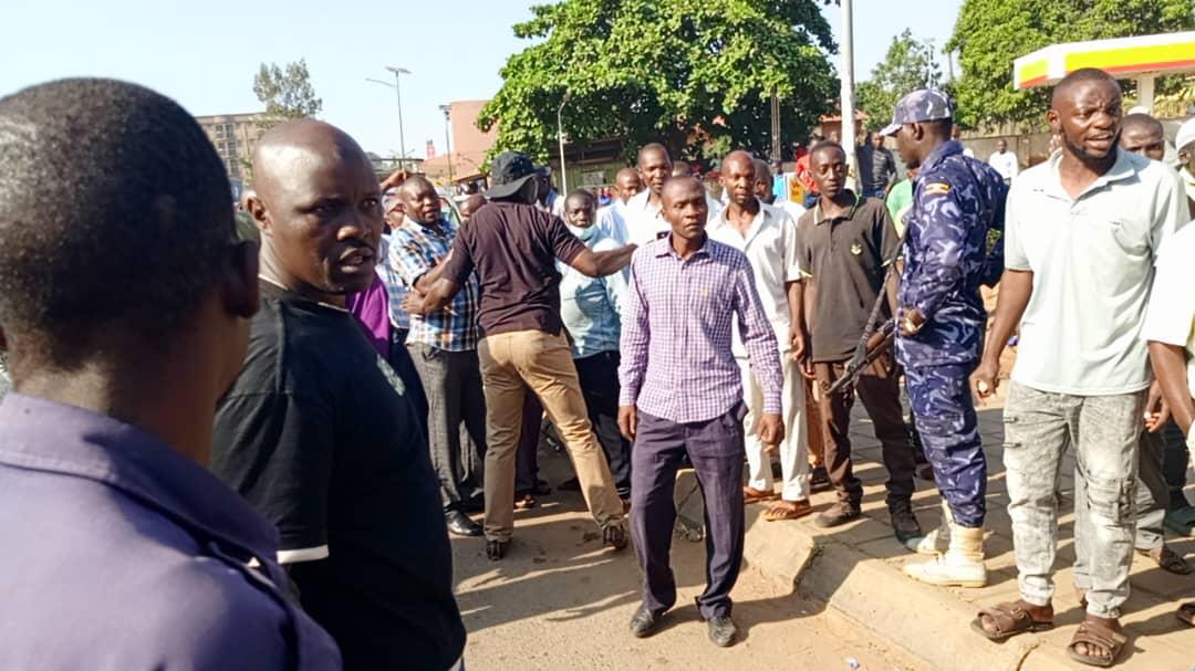 Featured image for Mbale taxi operators protest directive to vacate streets