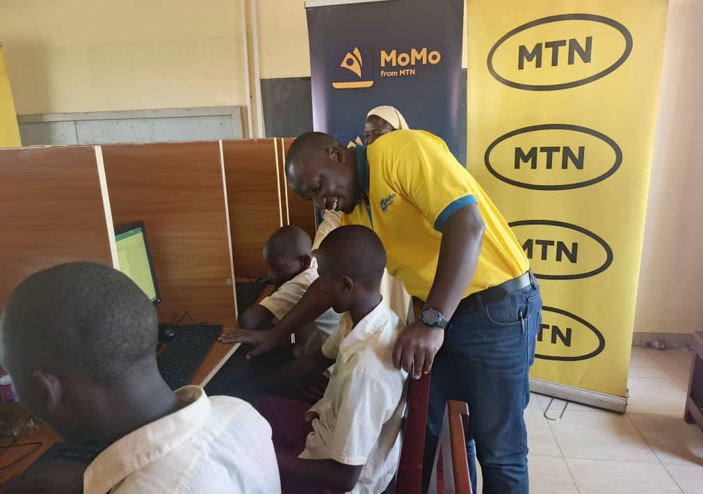 Featured image for MTN donates ICT facility worth shs1bn to Soroti school for visually impaired