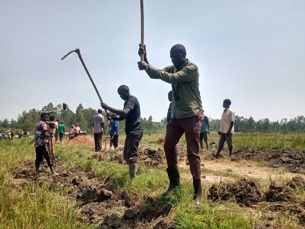 Featured image for West Budama Residents Take Matters into Their Own Hands as Roads Deteriorate