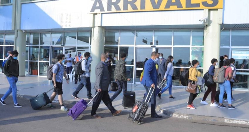 Featured image for URA Reinforces Baggage Clearance Rules at Entebbe Airport