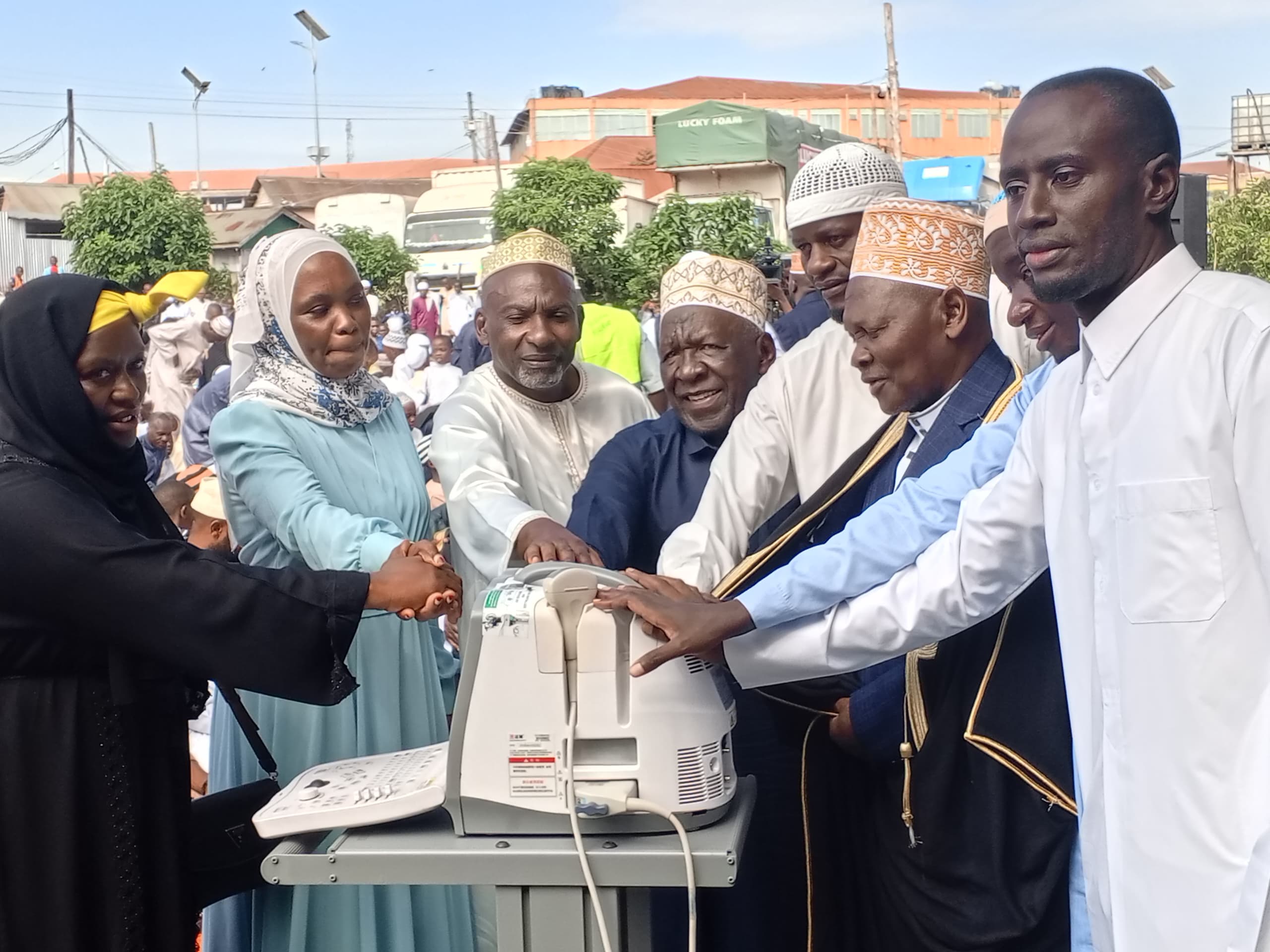 Mbarara Muslims Receive Ultrasound Scan Donation to Boost Maternal Health