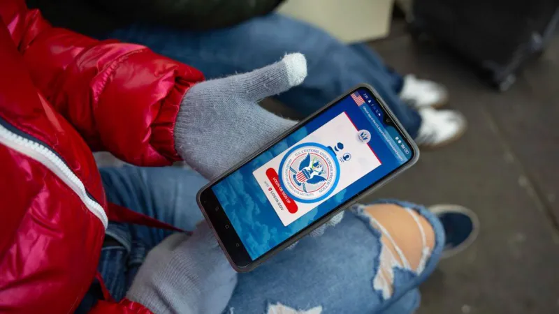 Migrants who used Biden-era app told to leave US 'immediately'